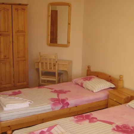 Pensionat Big Bear 2*